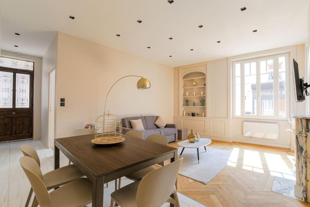 Apartment Spacieux T3 Moderne Avec Parking, *